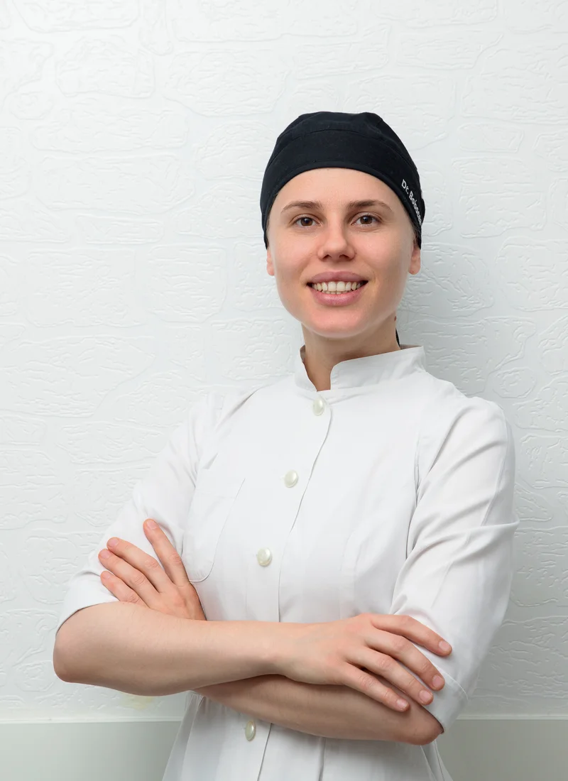 Dr. Bobocea Fivia - Medic Specialist Chirurgie Stomatologică & Implantologie Blue Dental Galați